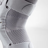 Bauerfeind GenuTrain S Pro Kniebrace - zwart