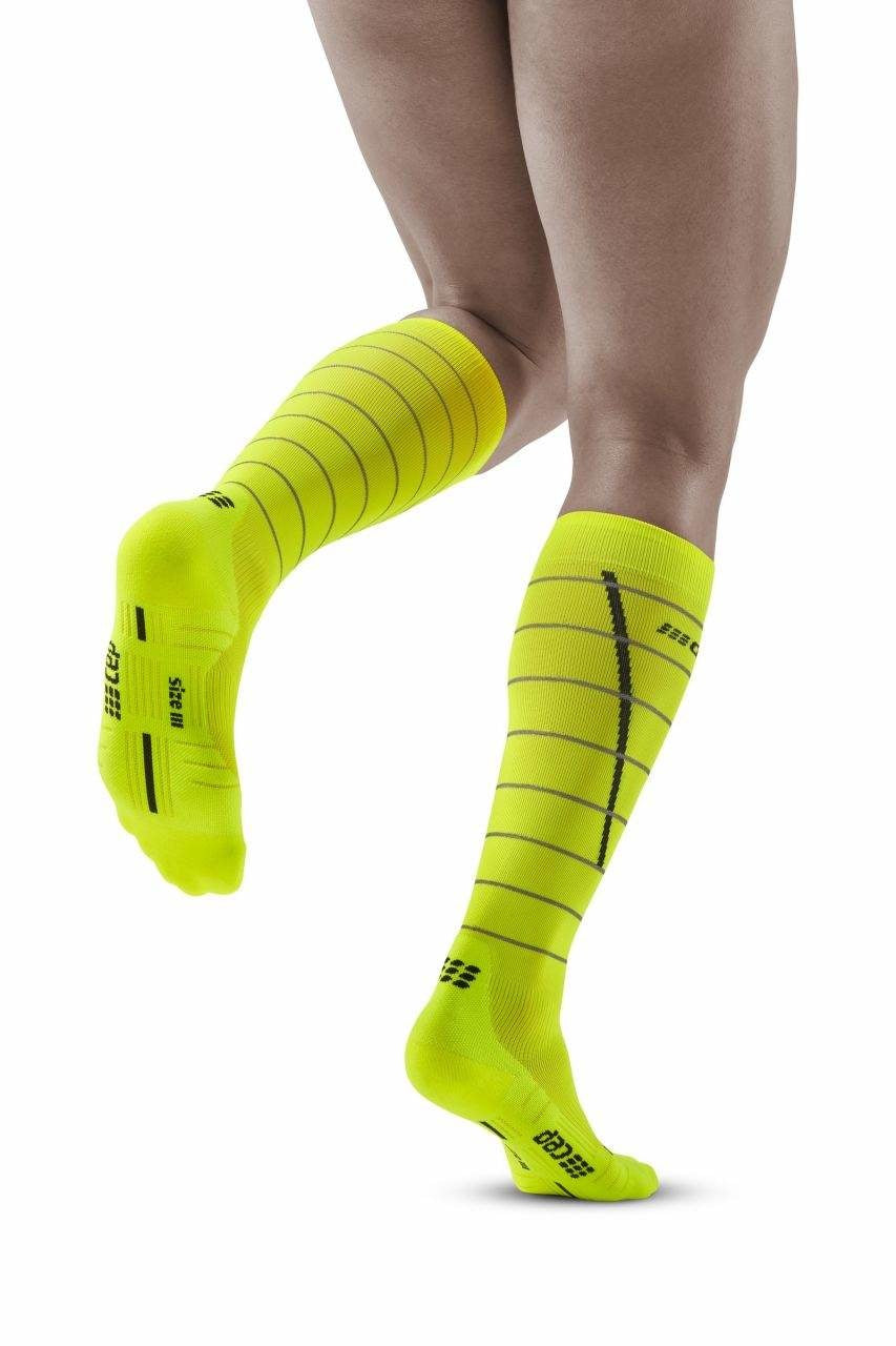 CEP Reflectie Compressiekousen - neon yellow