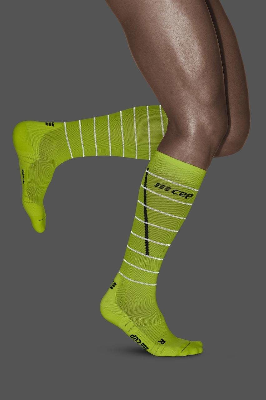 CEP Reflectie Compressiekousen - neon yellow
